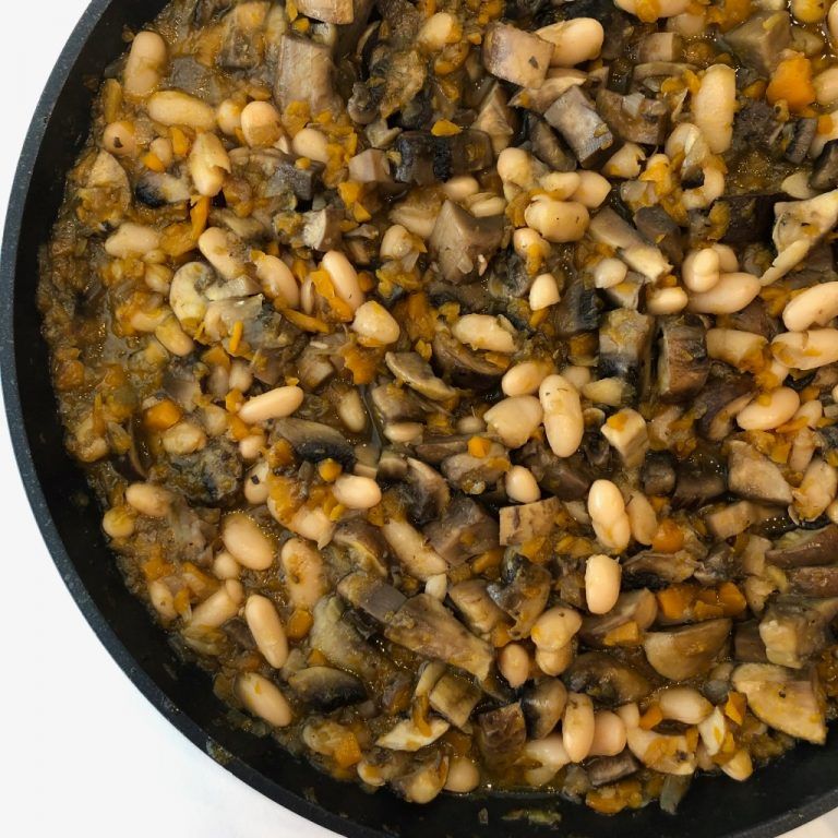 Alubias con champiñones
