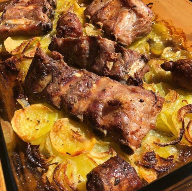 Churrasquito al horno con patatas