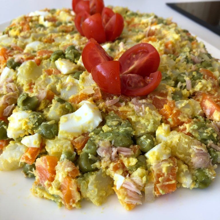 Ensaladilla con falsa mayonesa