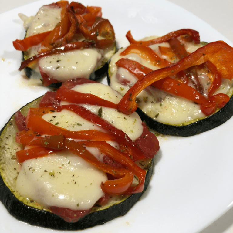 Montaditos de verduras con queso