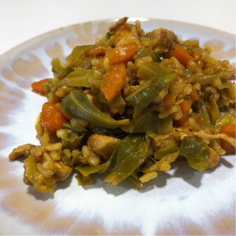 Verduritas con pollo y arroz especiado