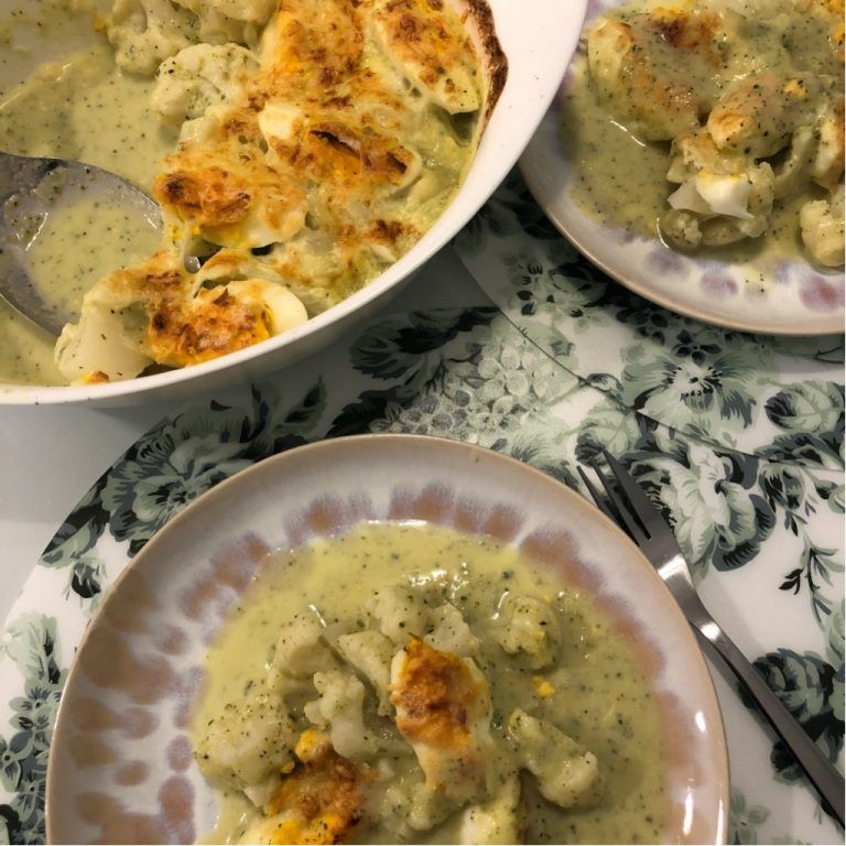 Coliflor gratinada con bechamel de calabacín
