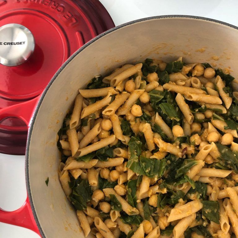 Garbanzos con acelgas y macarrones