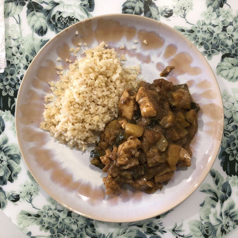 Curry de pollo y manzana