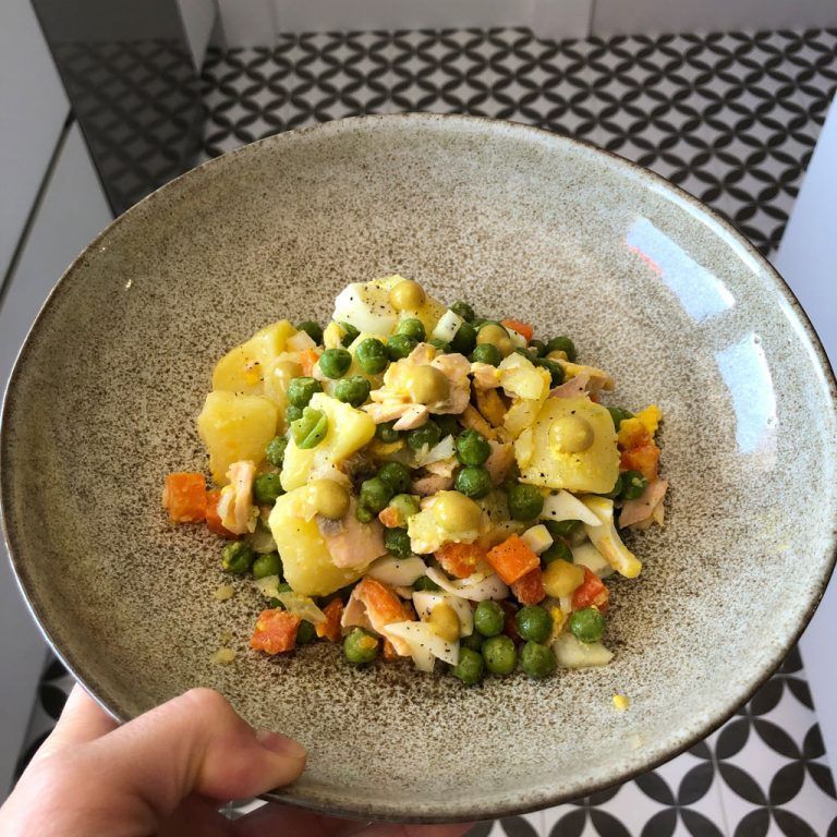 Ensaladilla de salmón exprés