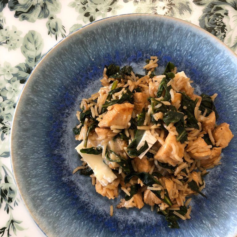 Espinacas salteadas con pollo