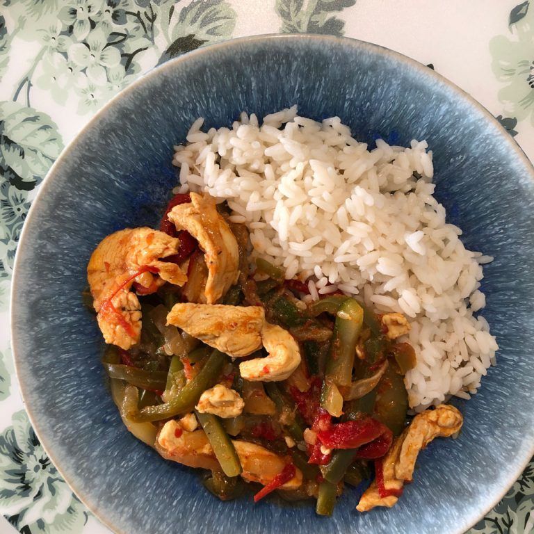 Pollo con verduritas