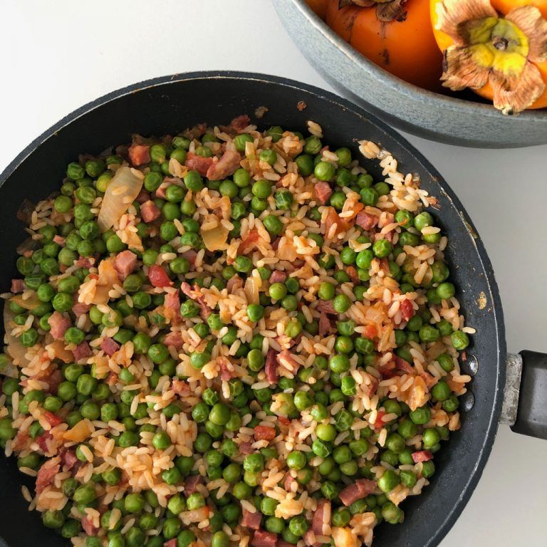 Guisantes con jamón y arroz