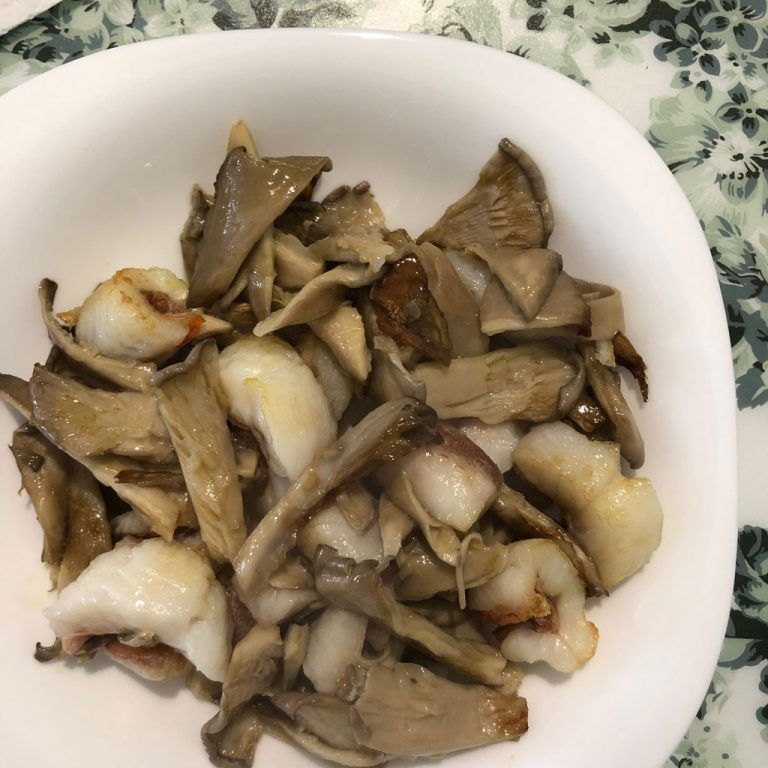 Setas con gallineta