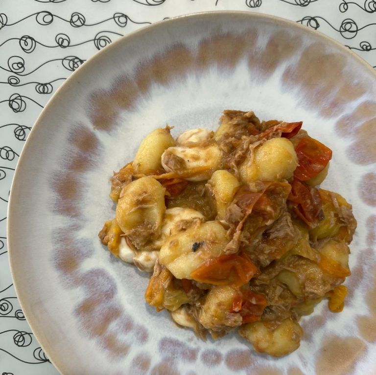 Ñoquis con tomates cherry