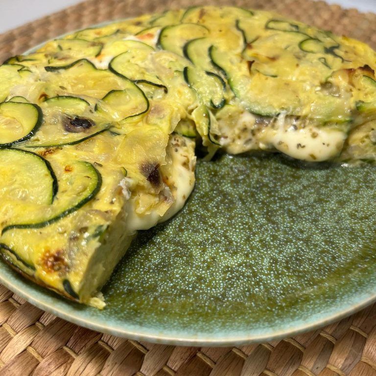 Tortilla al horno rellena de provolone